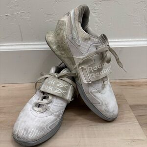 Reebok Legacy weightlifting shoes 7.5 grey and white